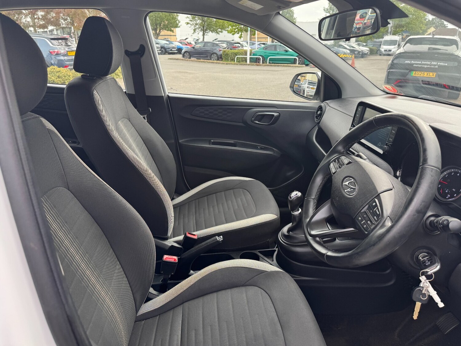 Used Hyundai i10 2020 for sale - 75950914: Photo 14