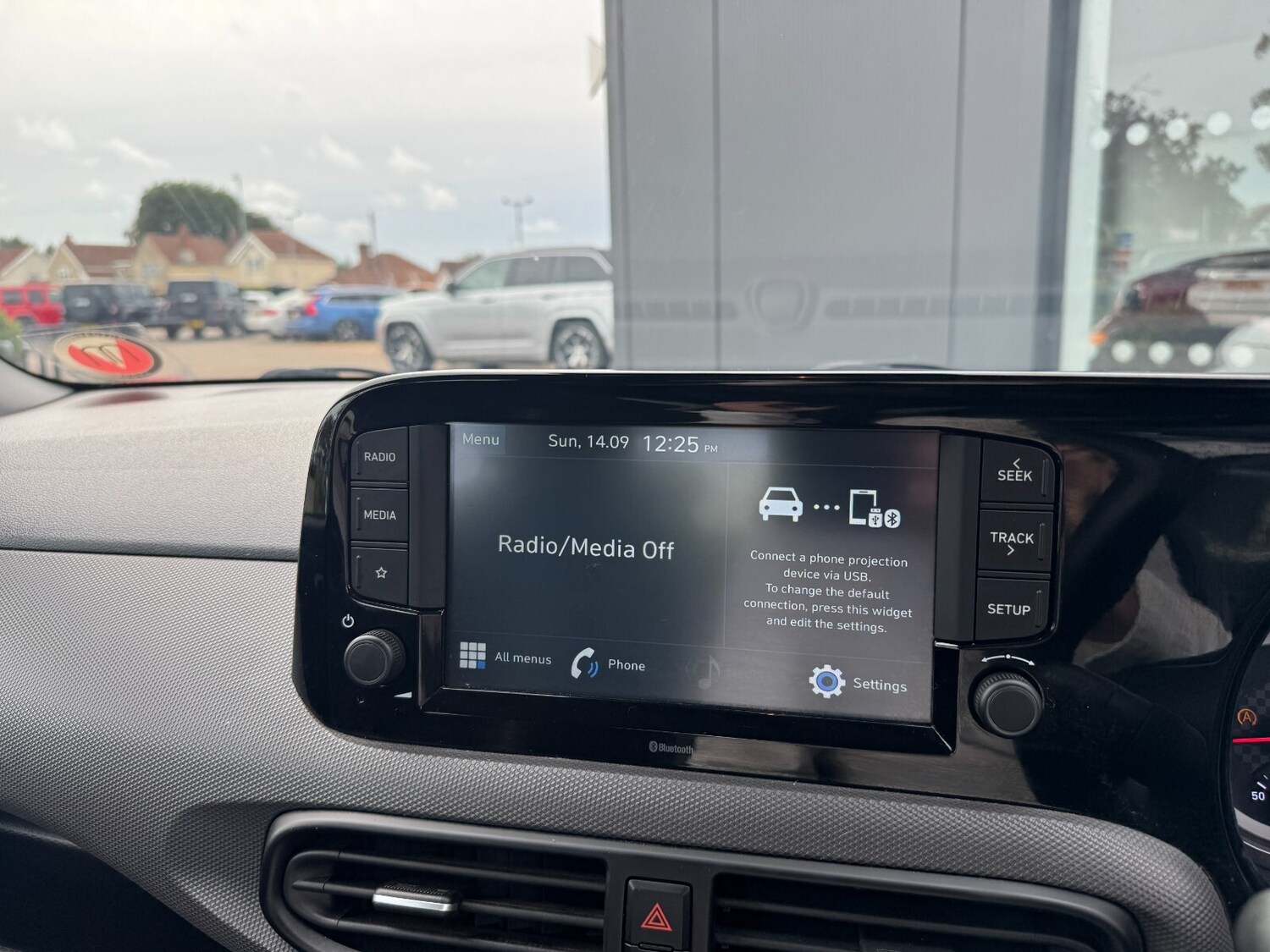 Used Hyundai i10 2020 for sale - 75950914: Photo 23