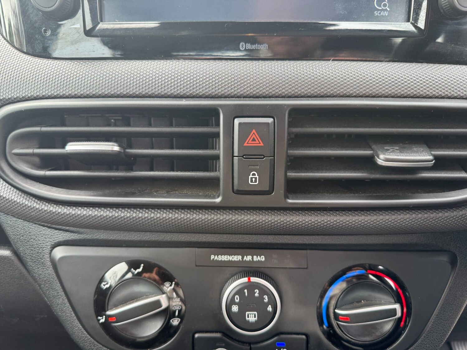 Used Hyundai i10 2020 for sale - 75950914: Photo 27