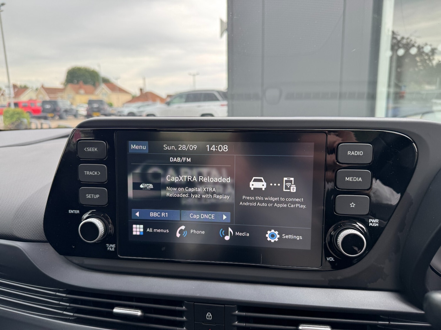 Used Hyundai i20 2024 for sale - 76869372: Photo 31