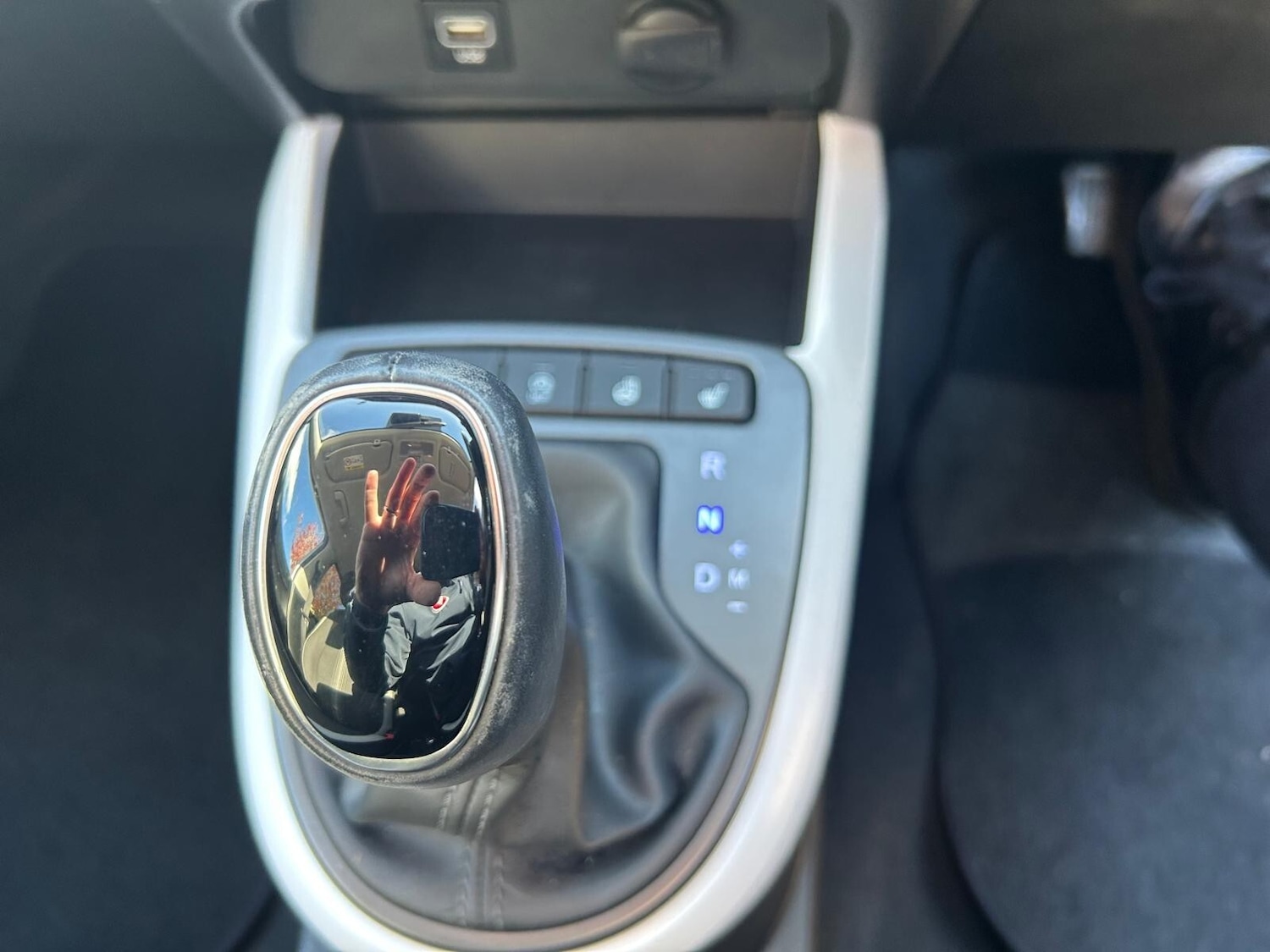 Used Hyundai i10 2022 for sale - 76361823: Photo 35