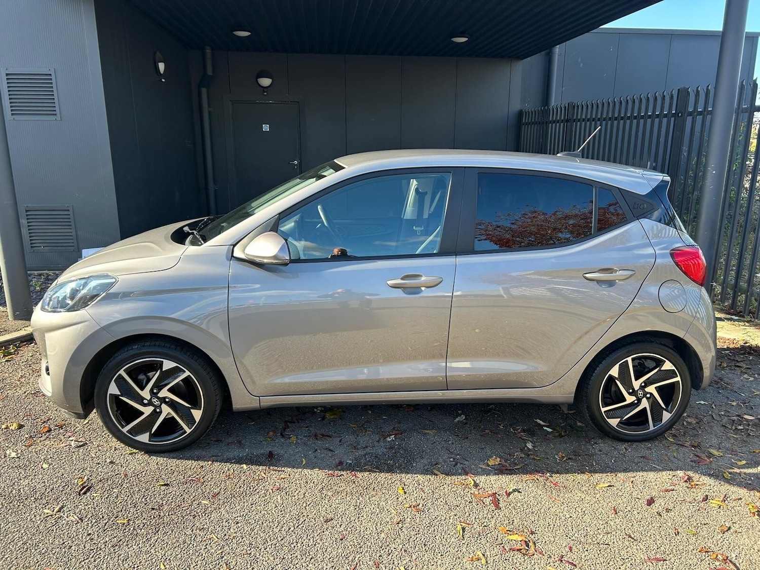 Used Hyundai i10 2022 for sale - 76361823: Photo 4