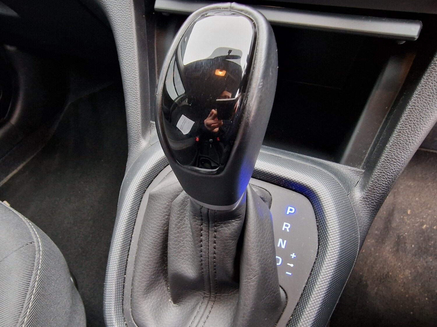 Used Hyundai i10 2017 for sale - 77075647: Photo 25