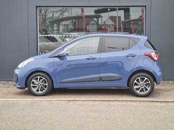 Used Hyundai i10 2017 for sale - 77075647: Photo