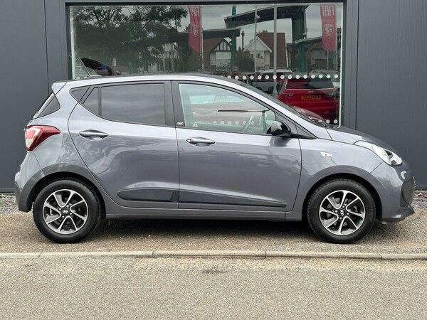 Used Hyundai i10 2018 for sale - 75554476: Photo 11