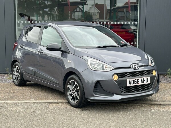 Used Hyundai i10 2018 for sale - 75554476: Photo 1