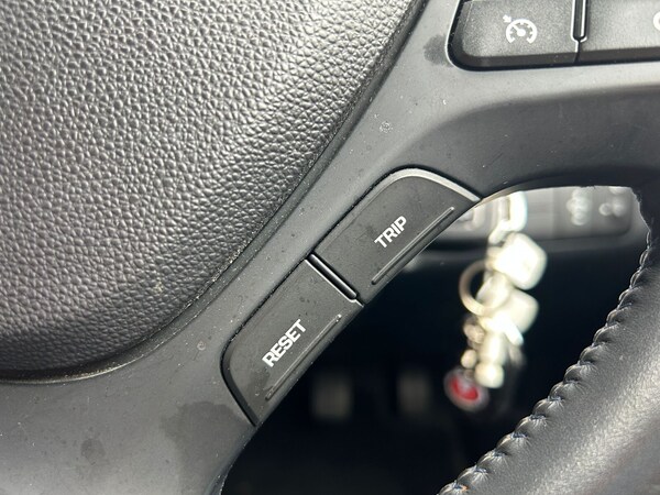 Used Hyundai i10 2018 for sale - 75554476: Photo 24