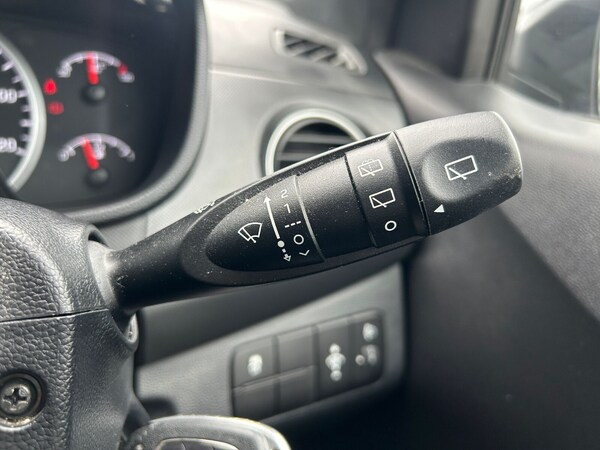 Used Hyundai i10 2018 for sale - 75554476: Photo 26