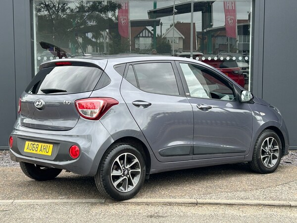 Used Hyundai i10 2018 for sale - 75554476: Photo 3