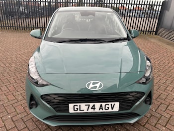 Used Hyundai i10 2024 for sale - 78103015: Photo