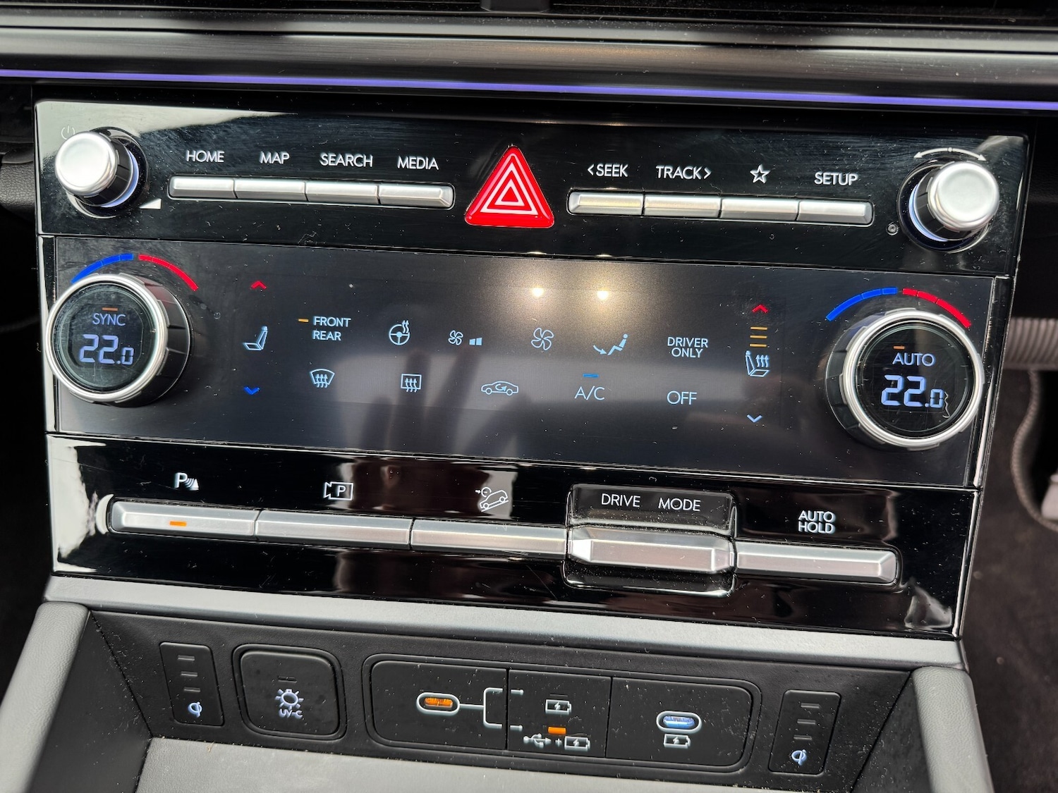 Used Hyundai Santa Fe 2024 for sale - 77560644: Photo 36