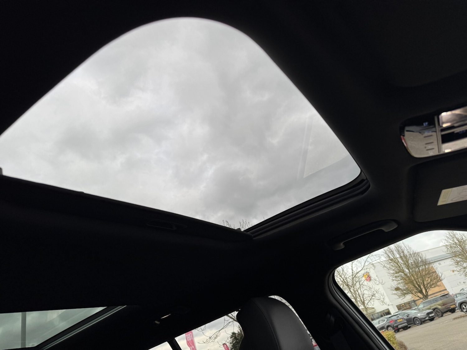 Used Hyundai Santa Fe 2024 for sale - 77560644: Photo 45