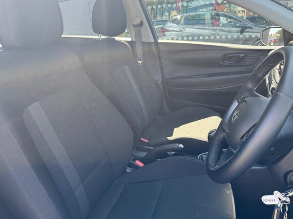 Used Hyundai i20 2024 for sale - 75354704: Photo 18
