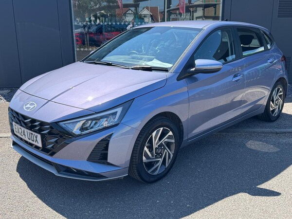 Used Hyundai i20 2024 for sale - 75354704: Photo 1