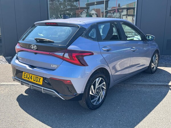 Used Hyundai i20 2024 for sale - 75354704: Photo 9