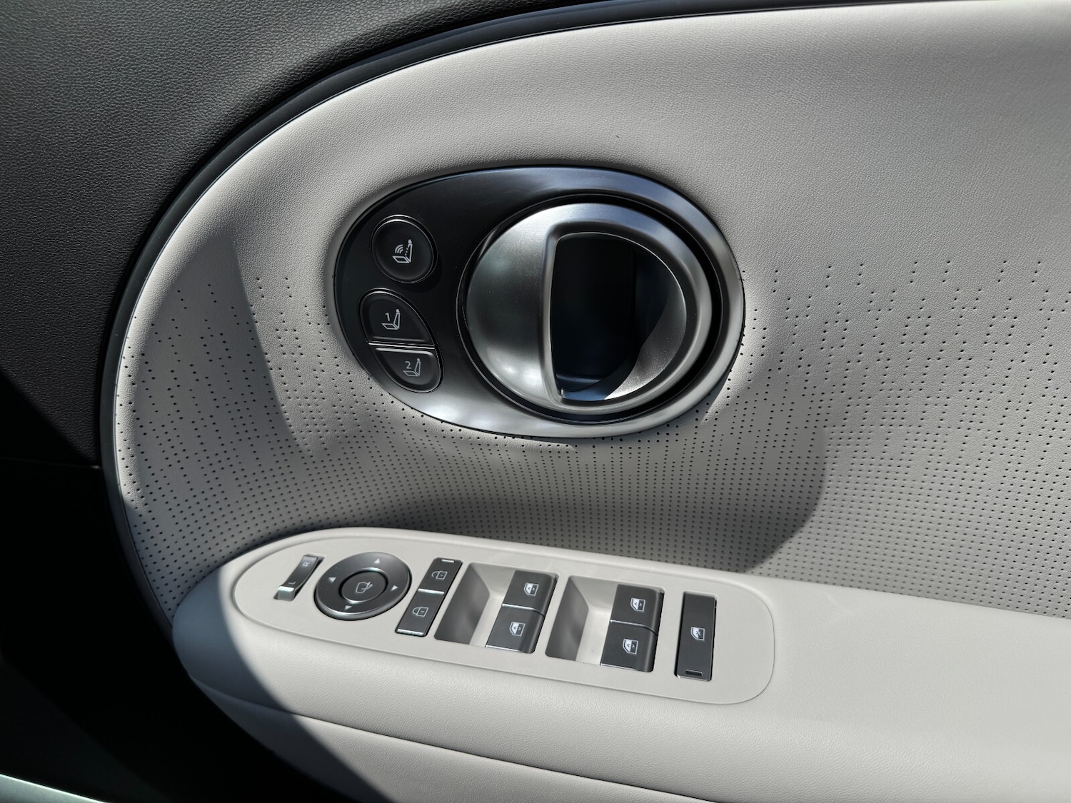 Used Hyundai IONIQ for sale - 76458792: Photo 33