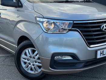 Used Hyundai i800 2019 for sale - 76074529: Photo 2