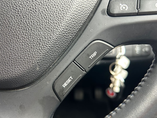 Used Hyundai i10 2018 for sale - 76315807: Photo 24