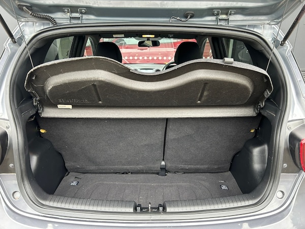 Used Hyundai i10 2018 for sale - 76315807: Photo 7