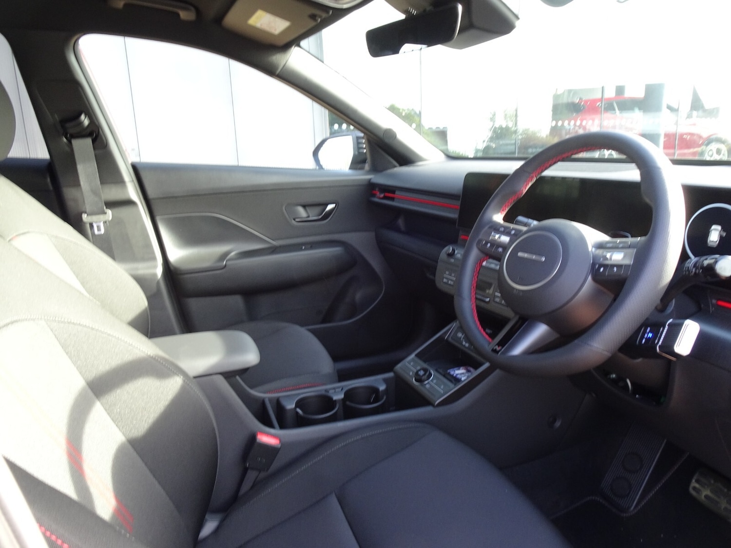 Used Hyundai KONA 2025 for sale - 76350710: Photo 15