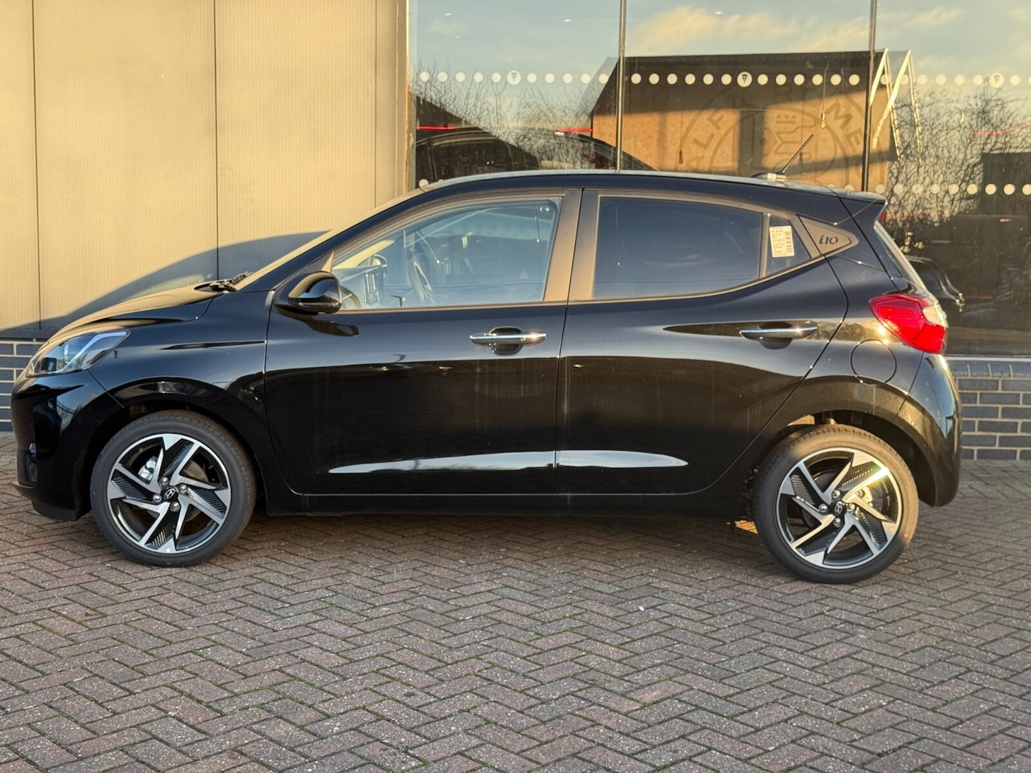 Used Hyundai i10 2025 for sale - 76869763: Photo 6