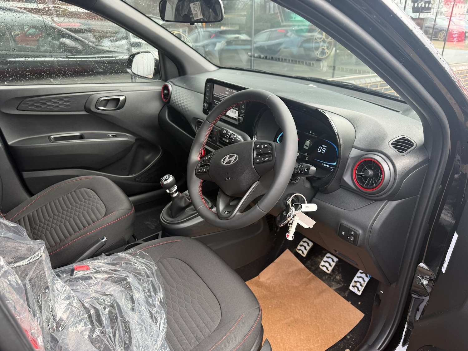 Used Hyundai i10 2025 for sale - 77193619: Photo 30