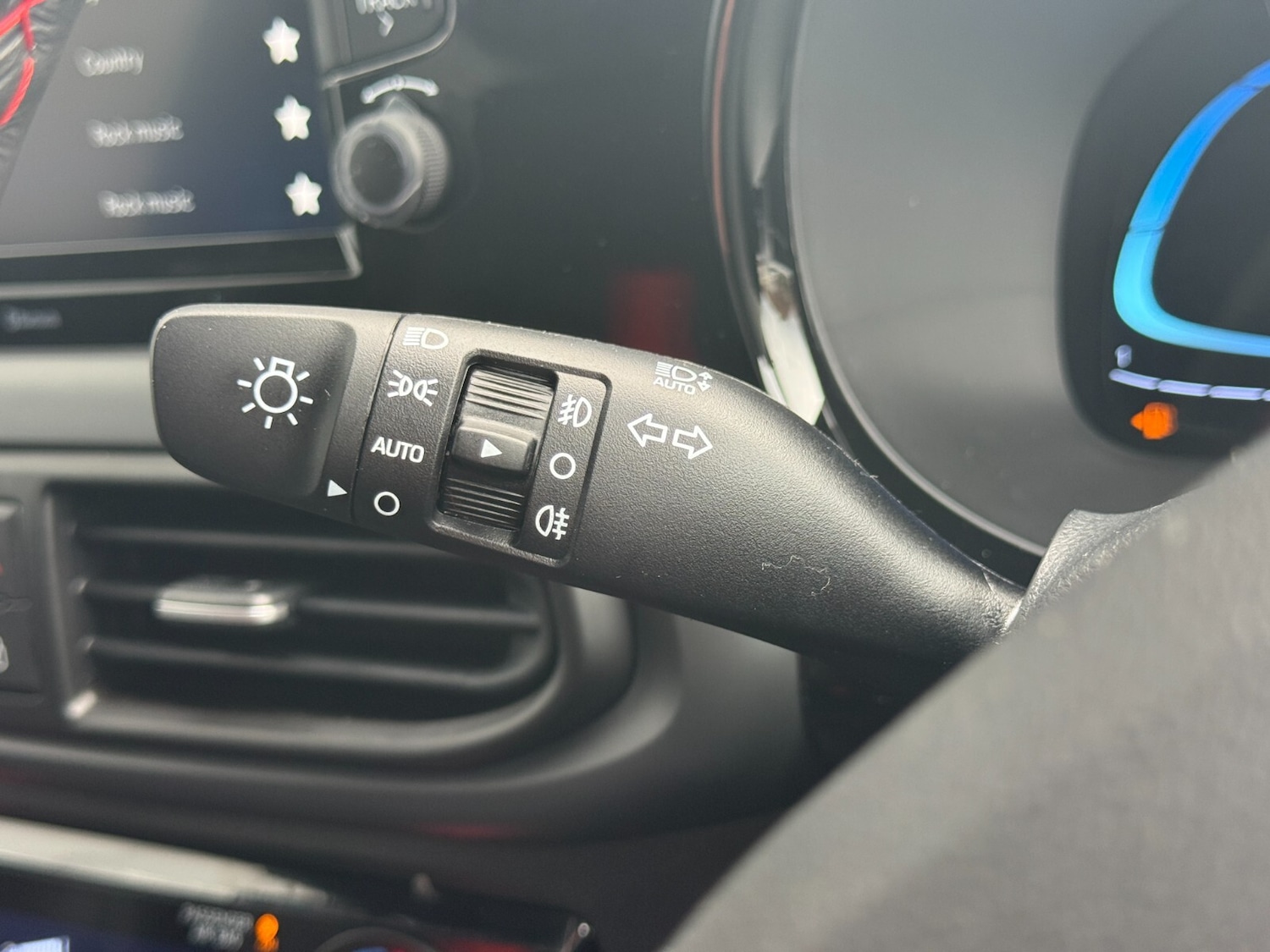 Used Hyundai i10 2025 for sale - 77193619: Photo 41