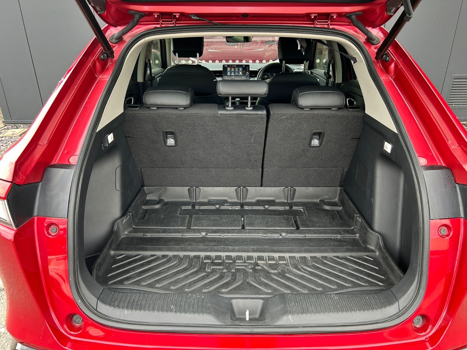 Used Honda HR-V 2022 for sale - 76033688: Photo 9