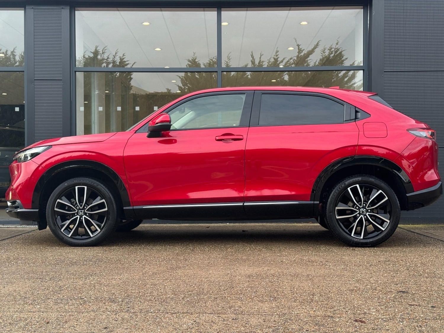 Used Honda HR-V 2022 for sale - 76870826: Photo 11