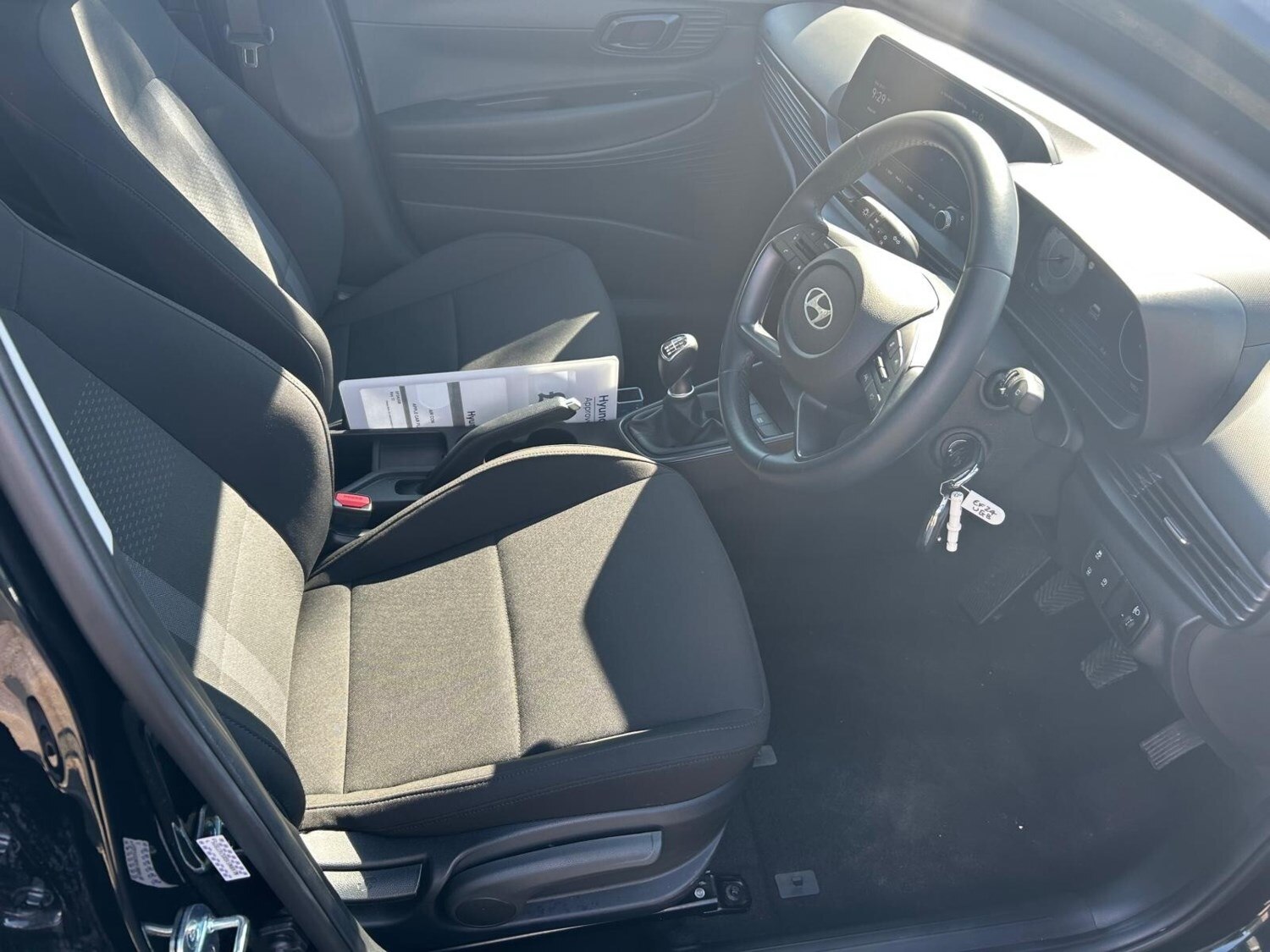2025 Hyundai i20 1.0T GDi Advance 5dr Hatchback Petrol Manual - Picture 18 of 24