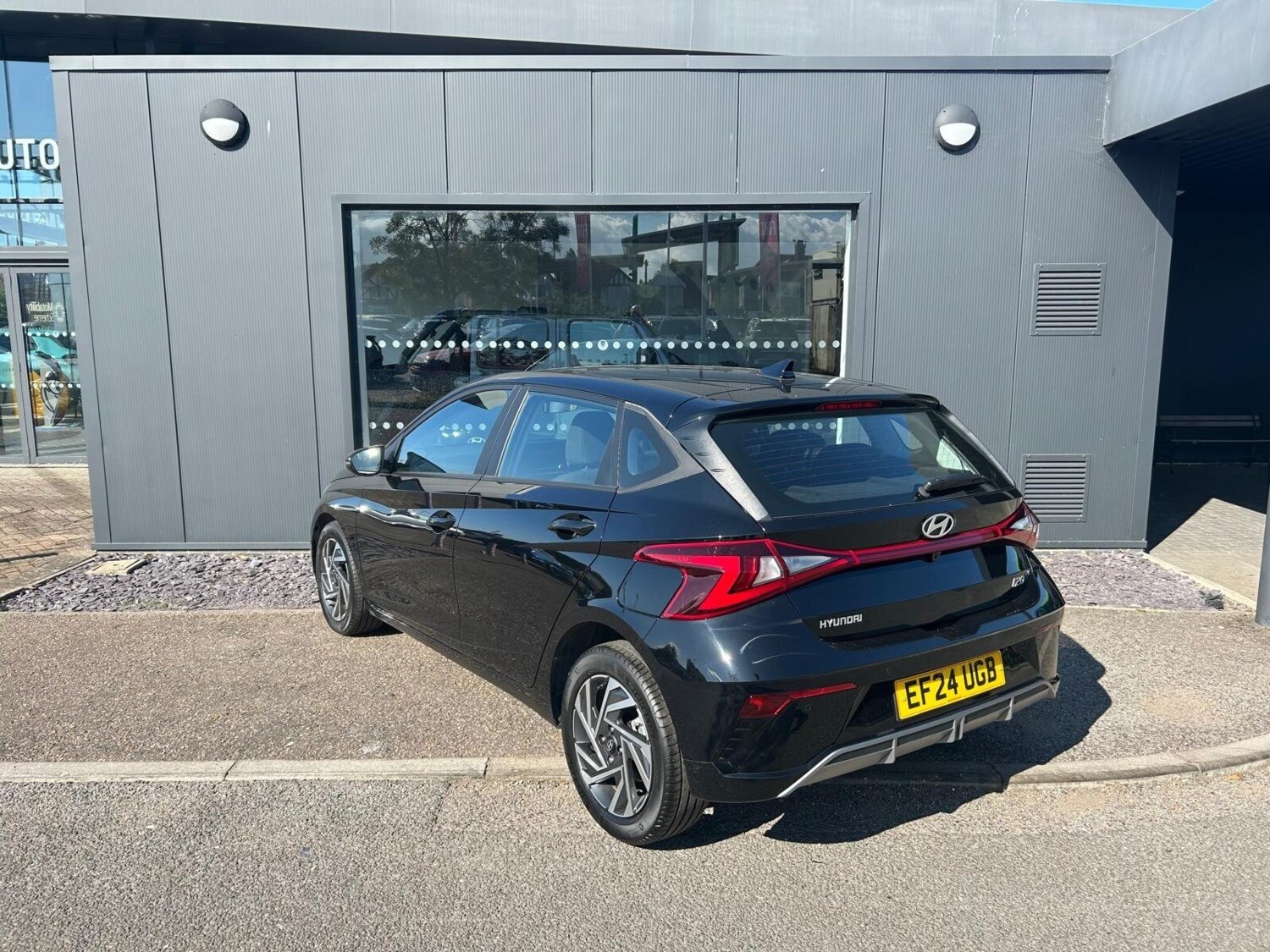 2025 Hyundai i20 1.0T GDi Advance 5dr Hatchback Petrol Manual - Picture 6 of 24