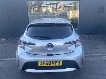 Used Toyota Corolla 2019 for sale - 76095911: Photo 3