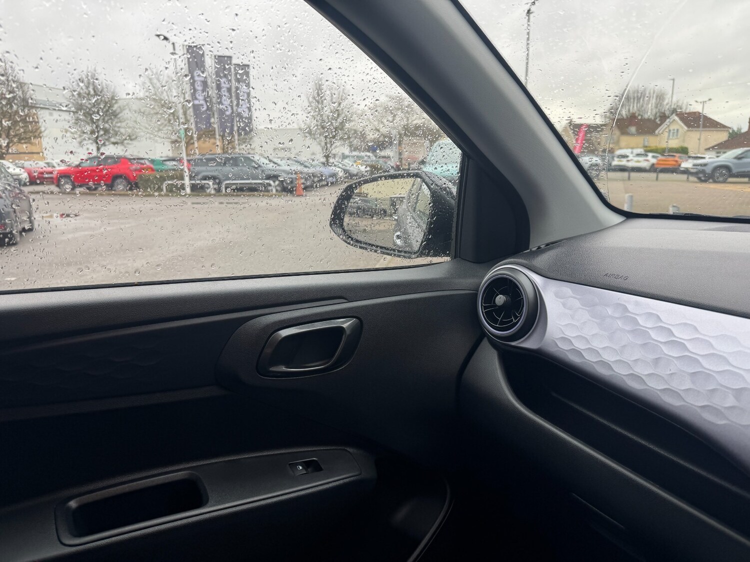 Used Hyundai i10 2025 for sale - 77193621: Photo 33