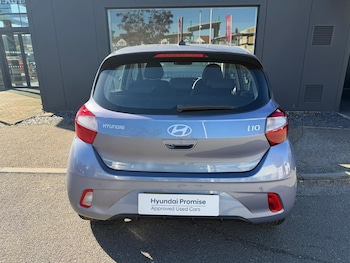 Used Hyundai i10 2025 for sale - 76176365: Photo 4