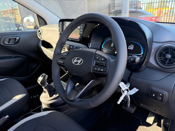 Used Hyundai i10 2025 for sale - 76176365: Photo 9