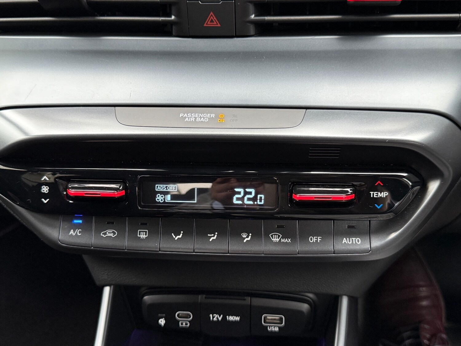 Used Hyundai i20 2024 for sale - 76623418: Photo 30