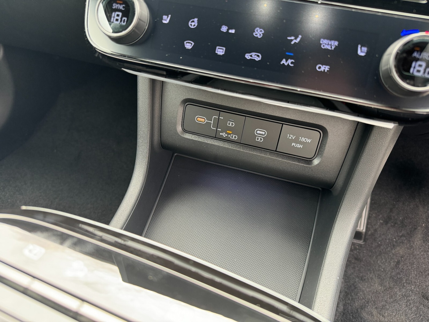 Used Hyundai TUCSON for sale - 76870752: Photo 30