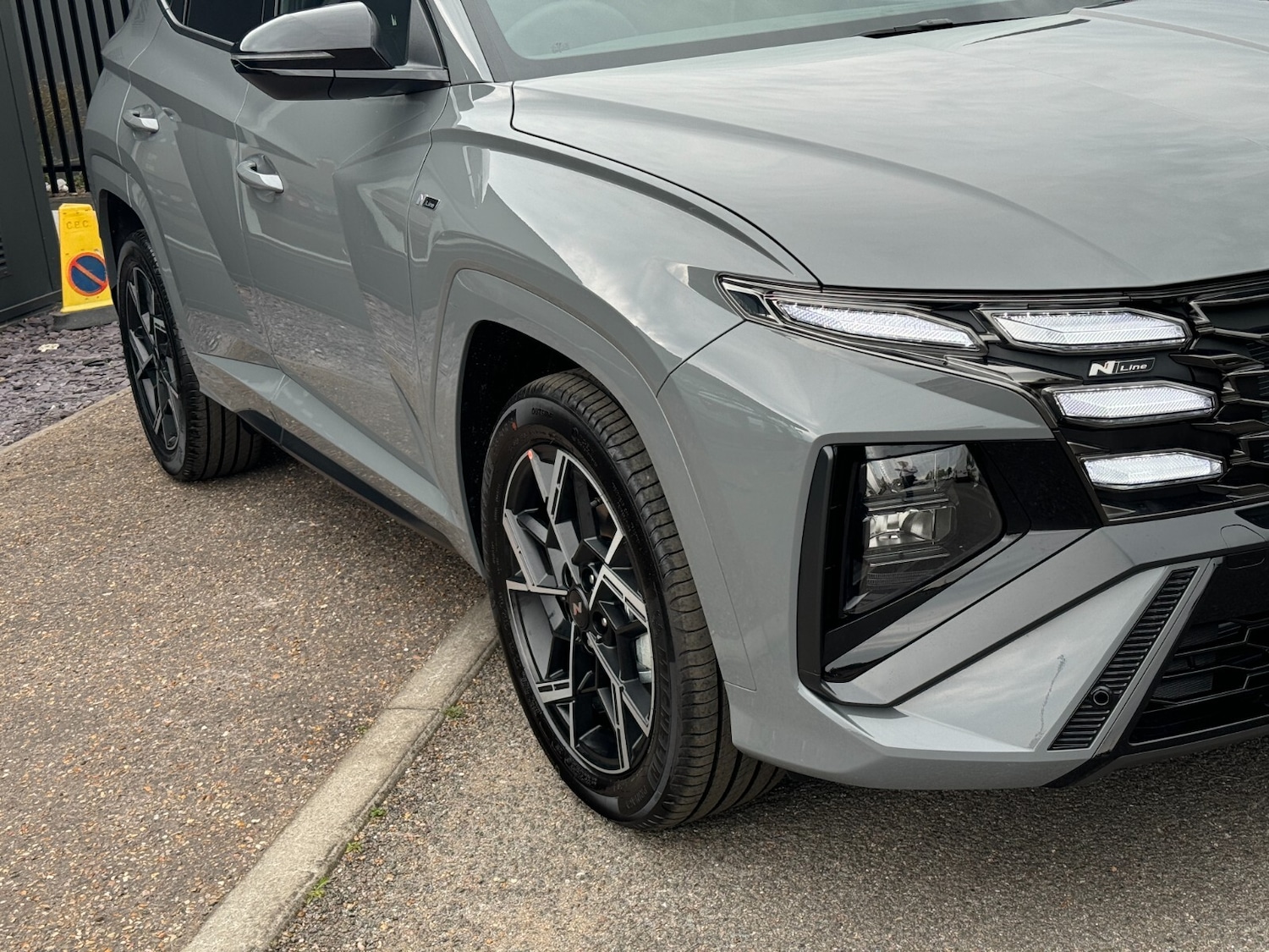 Used Hyundai TUCSON for sale - 76870752: Photo 5