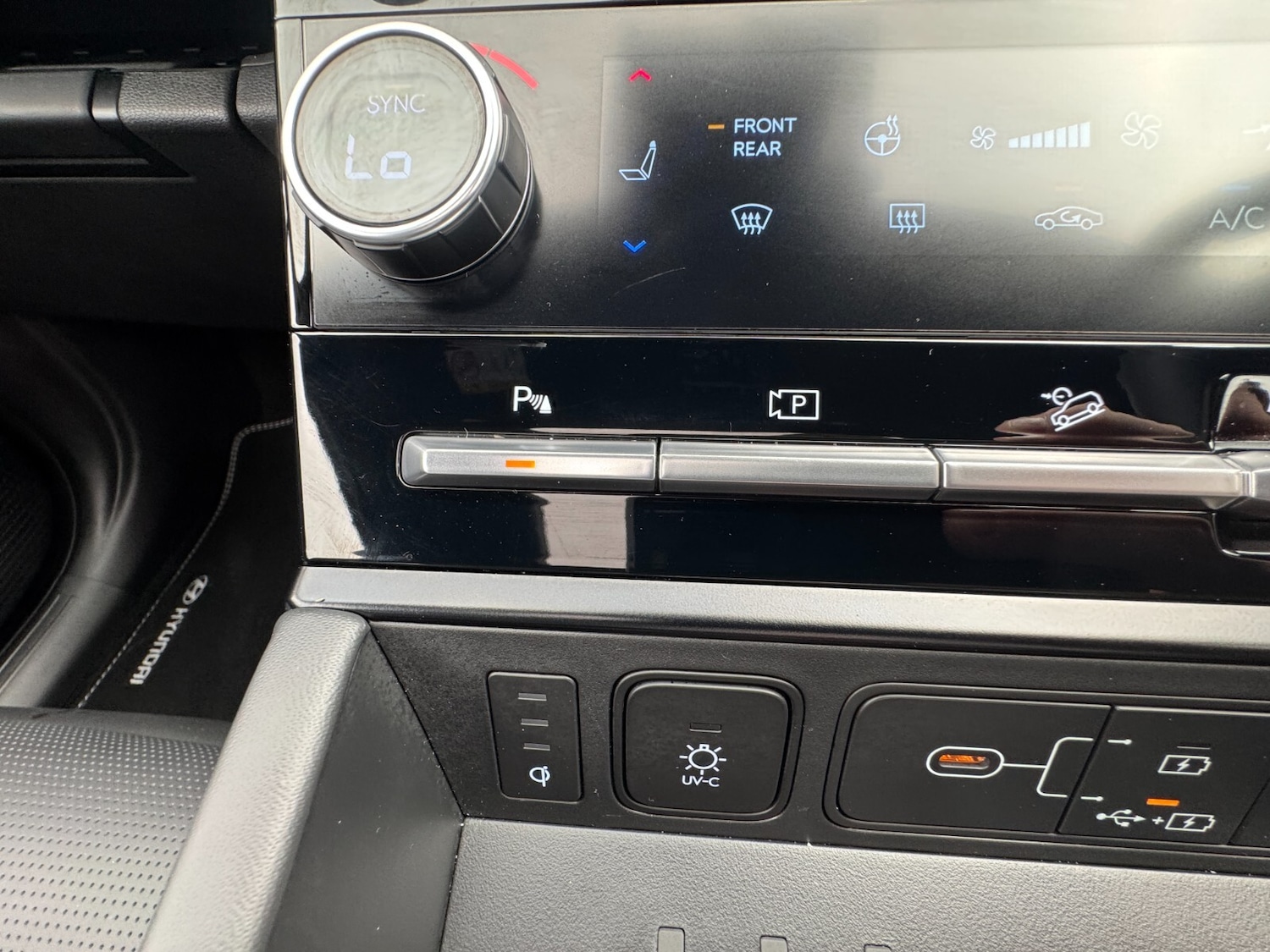 Used Hyundai Santa Fe for sale - 76458815: Photo 45