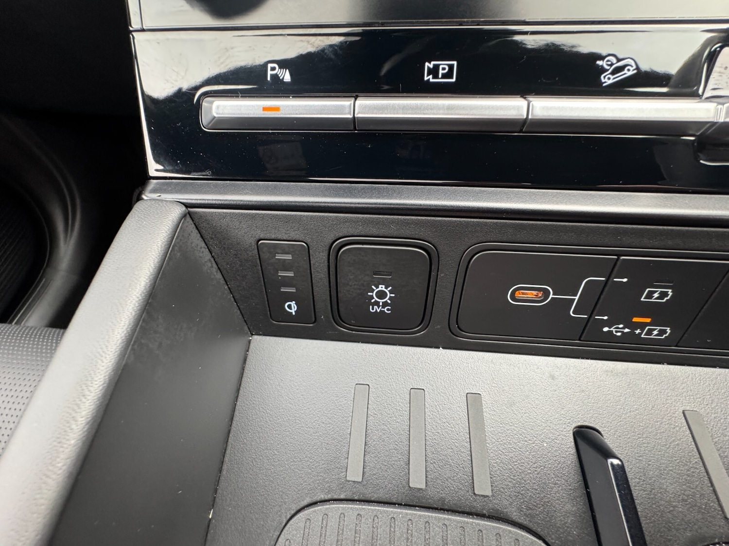 Used Hyundai Santa Fe for sale - 76458815: Photo 46