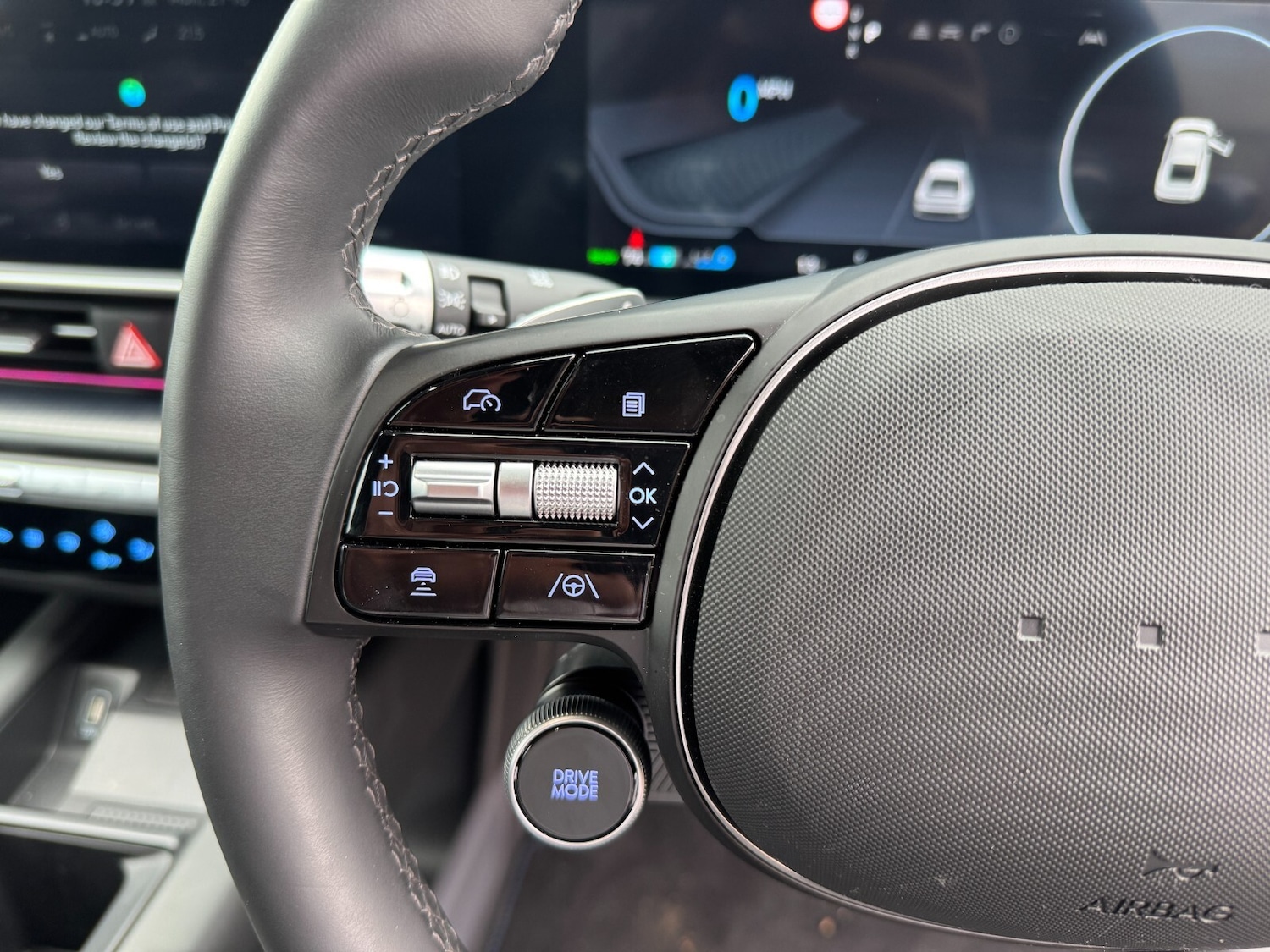 Used Hyundai IONIQ 6 2024 for sale - 76868869: Photo 16