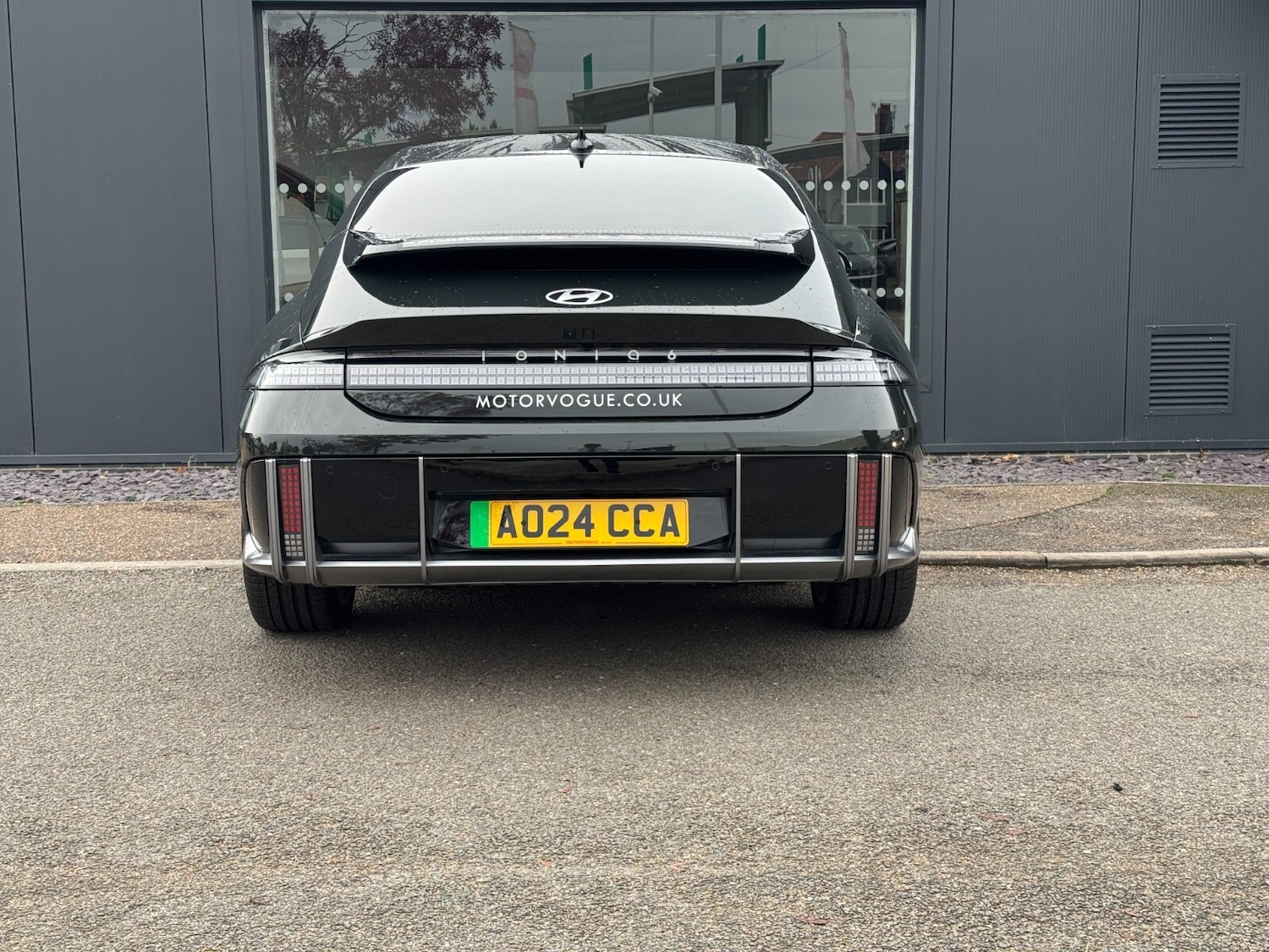 Used Hyundai IONIQ 6 2024 for sale - 76868869: Photo 7