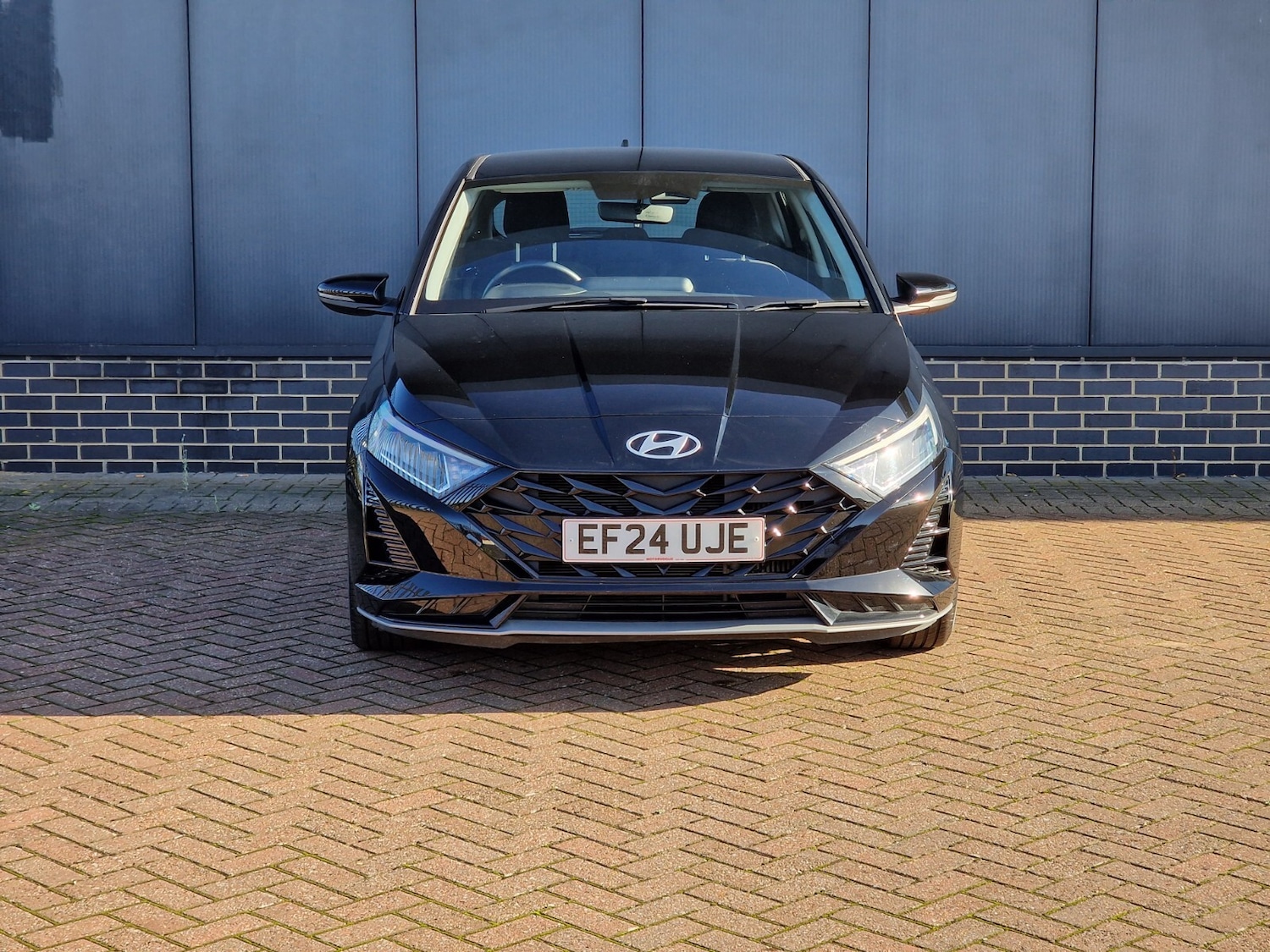 Used Hyundai i20 2024 for sale - 76381650: Photo 2