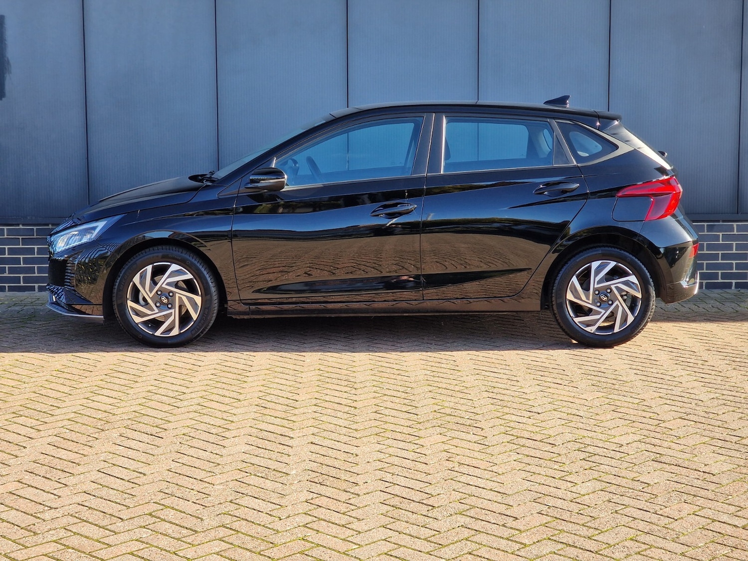 Used Hyundai i20 2024 for sale - 76381650: Photo 4