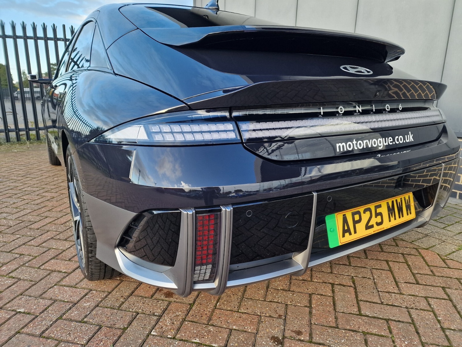 Used Hyundai IONIQ 6 2025 for sale - 76400688: Photo 8