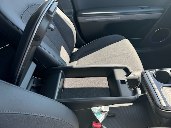 Used Hyundai IONIQ 5 2024 for sale - 75354971: Photo 38