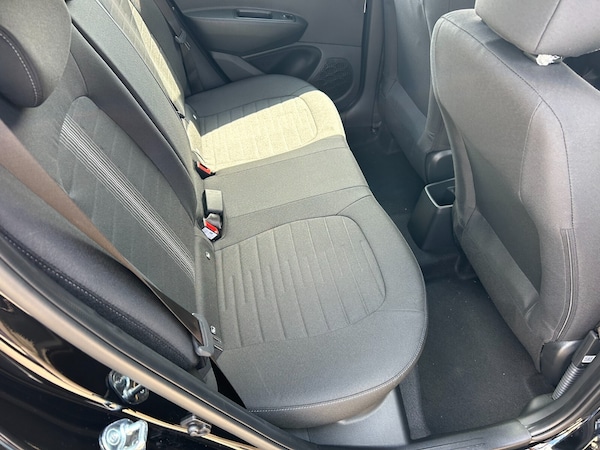 Used Hyundai i10 2025 for sale - 76176286: Photo 9