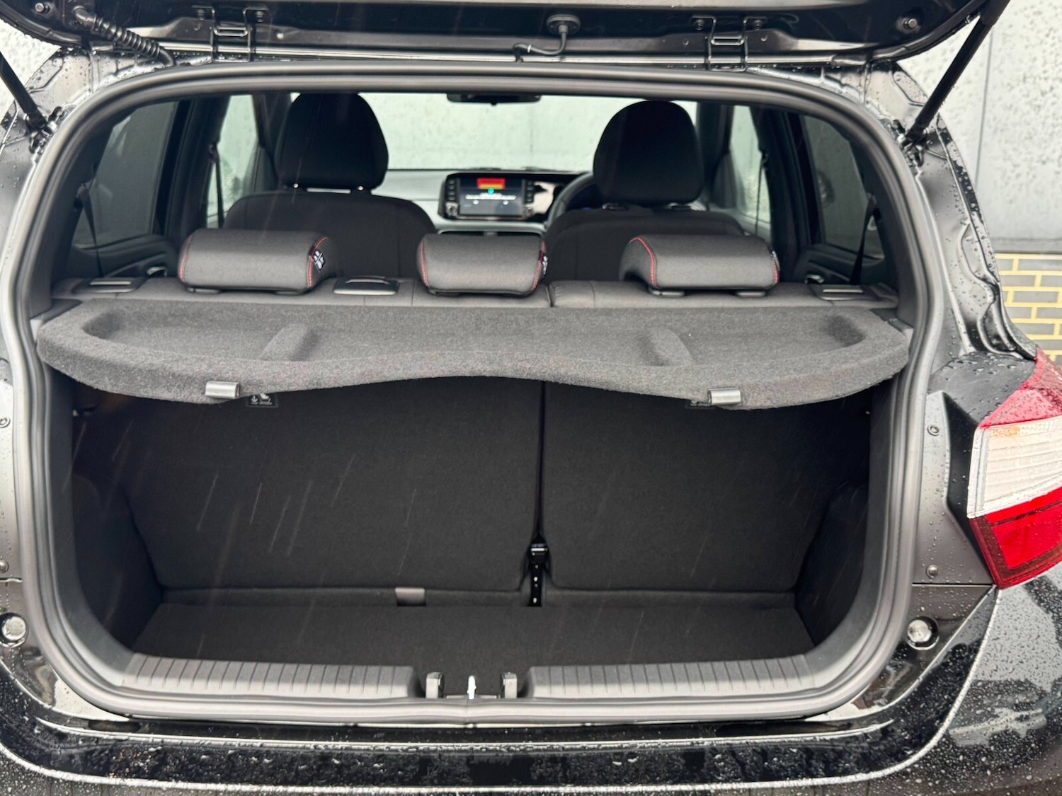 Used Hyundai i10 2025 for sale - 77326374: Photo 10