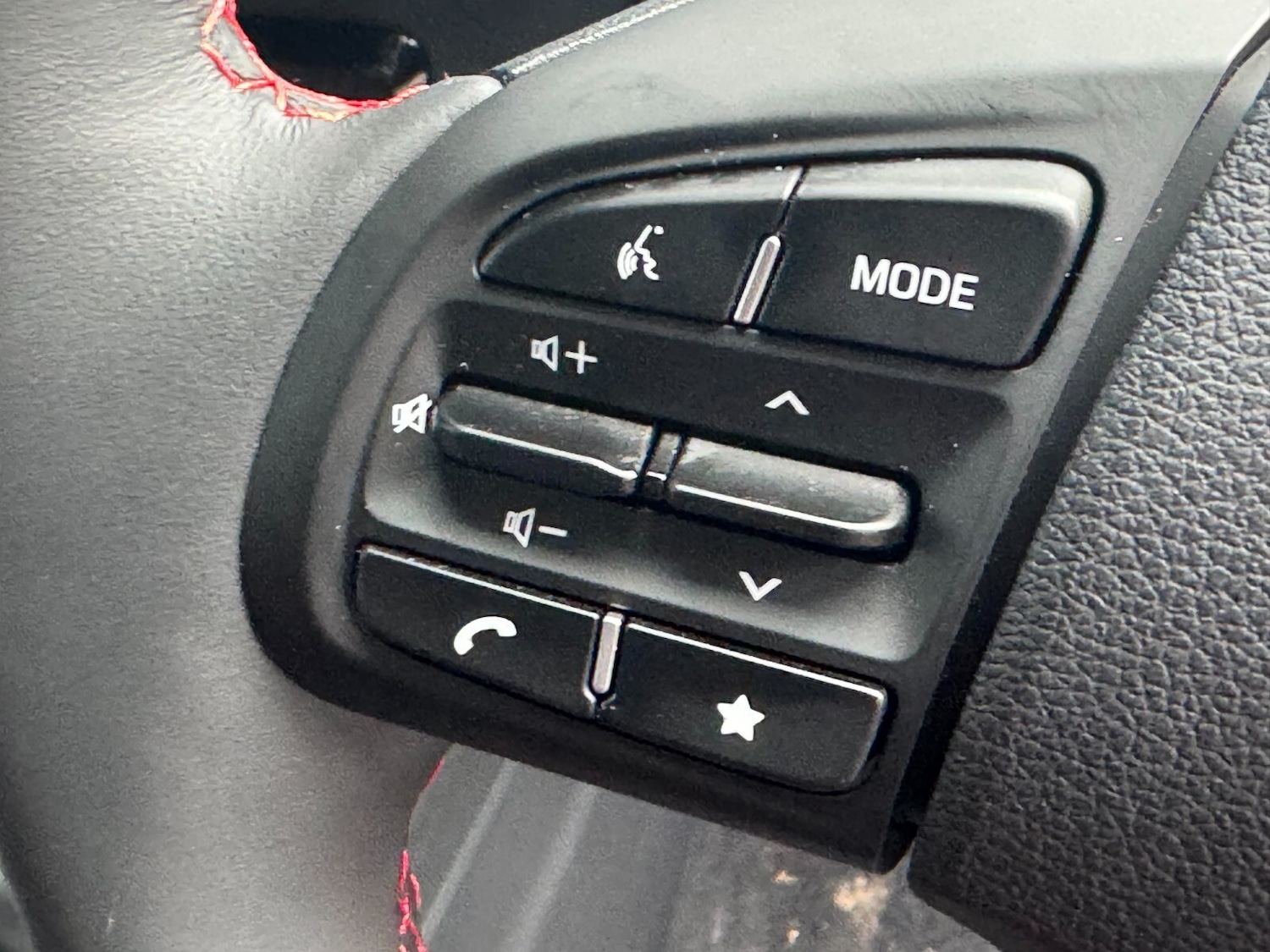 Used Hyundai i10 2025 for sale - 77326374: Photo 23