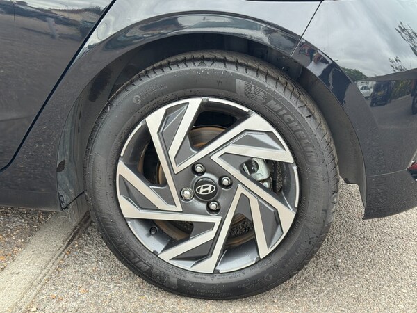 Used Hyundai i20 2024 for sale - 75354713: Photo 9